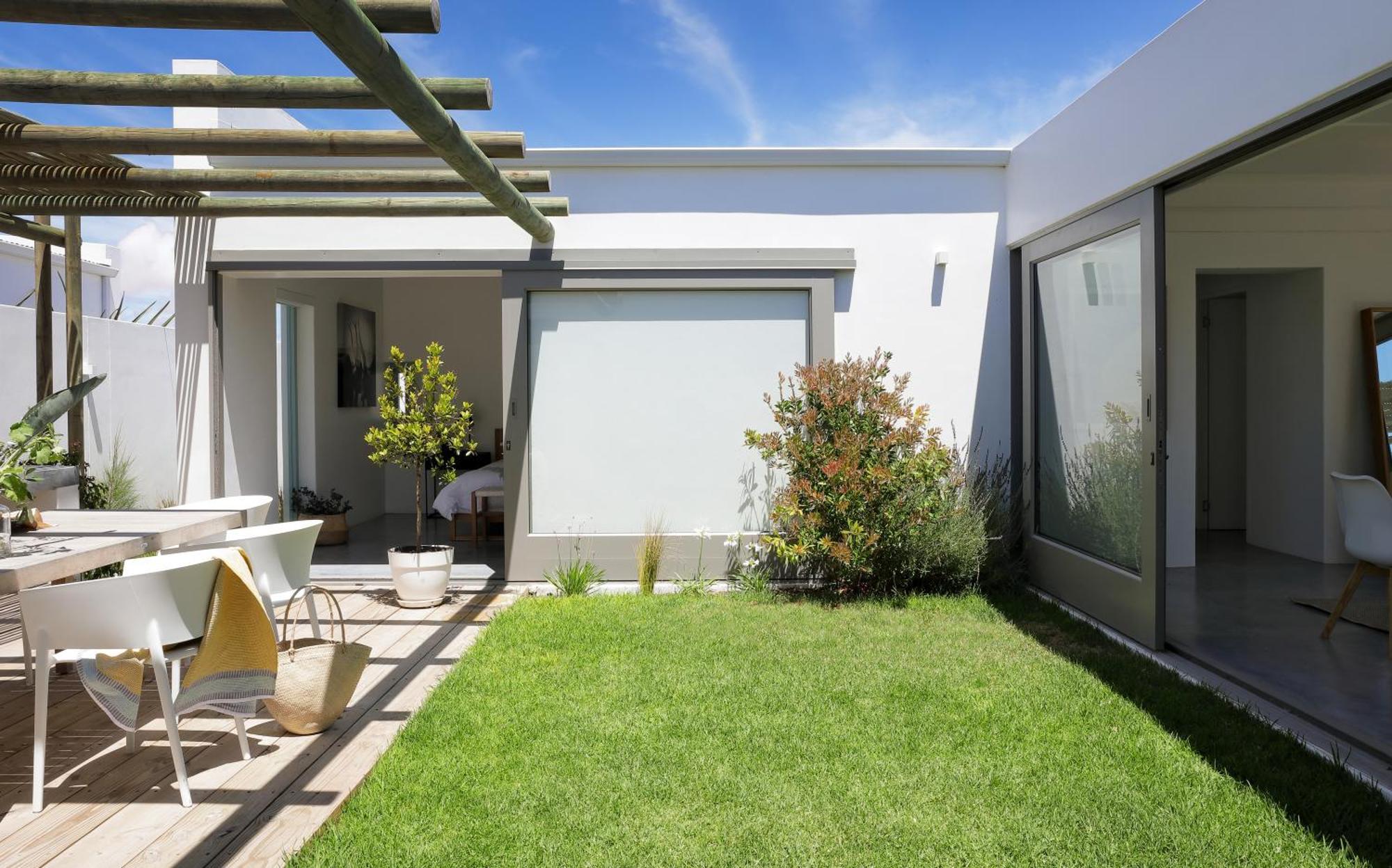 The Cottage Collection Paternoster Exterior photo